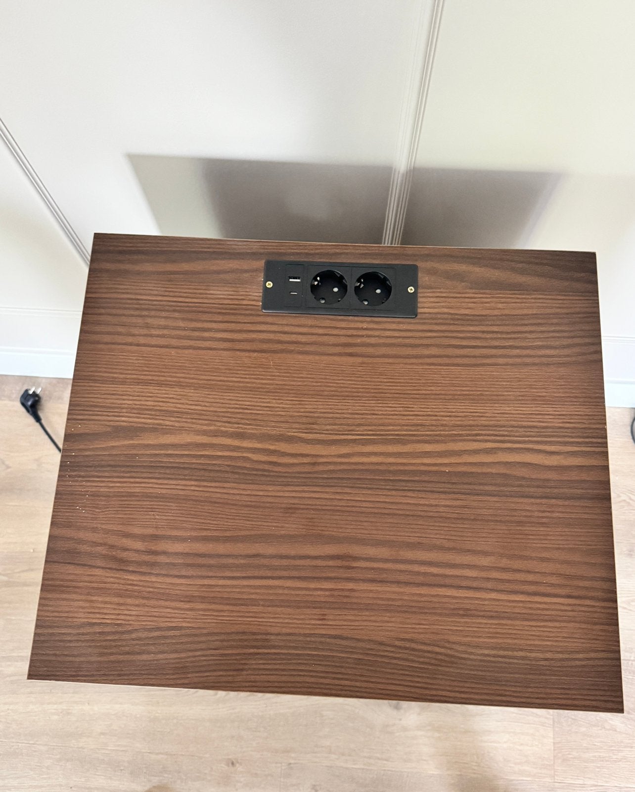 Foto 5 van Walnoot houten kastje voor platenspeler