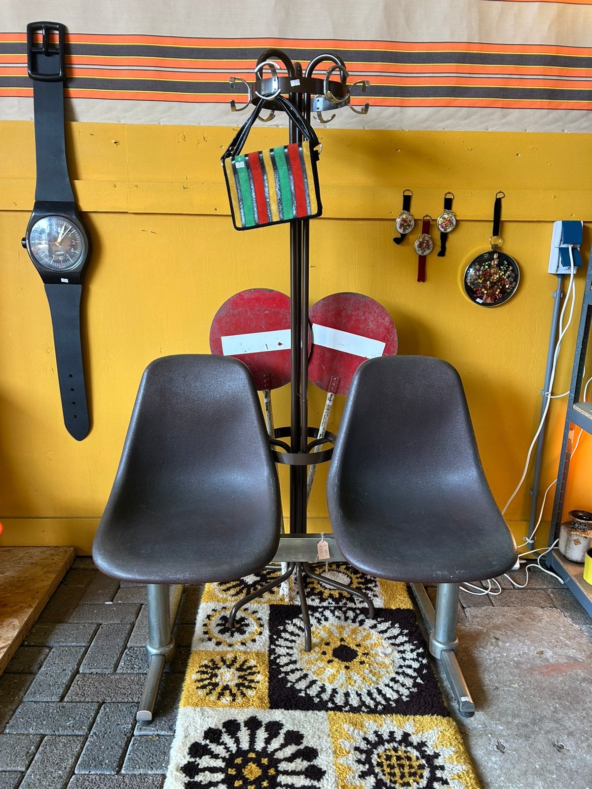 2 vintage/ industriële grijze kuipstoel bankje, Ophalen, Twee, Vintage, ?