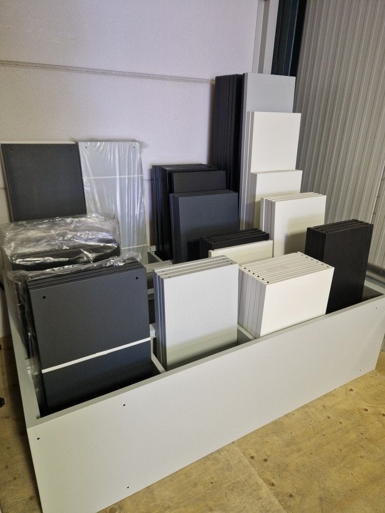 Diverse Legplank voor Archiefkast en Lockerkast (nieuw), Nieuw, Met slot, Diverse soorten legplanken voor metalen kasten, Minder dan 100 cm