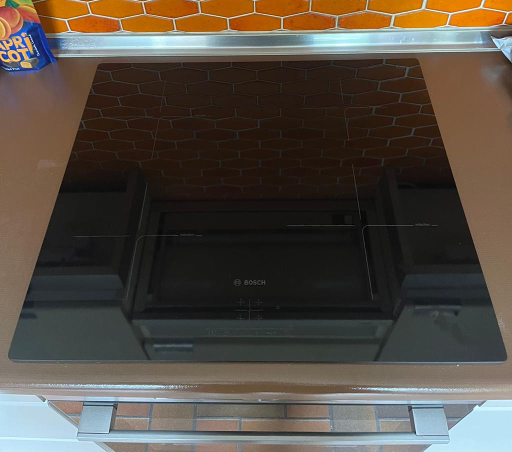 Bosch Inductie Kookplaat PIE611BB1E 59x52, Ophalen, Zo goed als nieuw, Inbouw