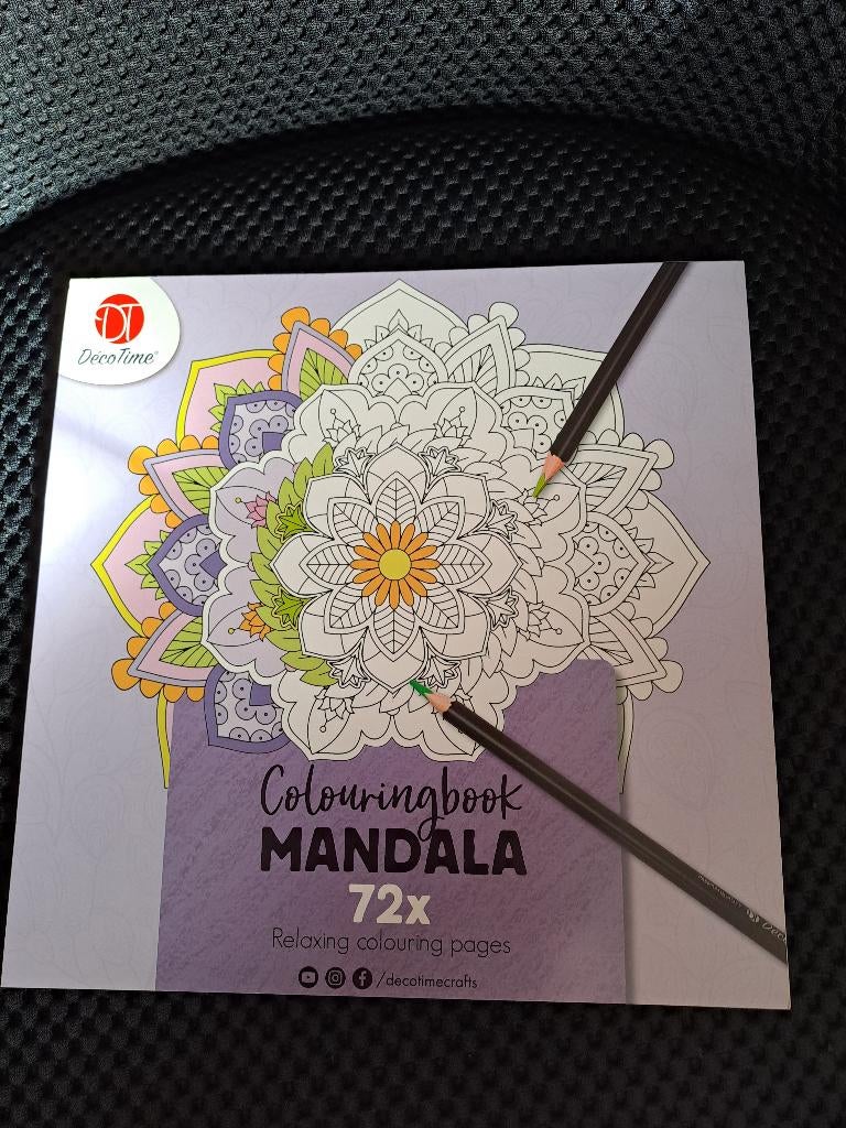 Déco Time kleurboek, mandala's, Hobby en Vrije tijd, Ophalen of Verzenden, Nieuw, Papier, Schets- of Tekenboek