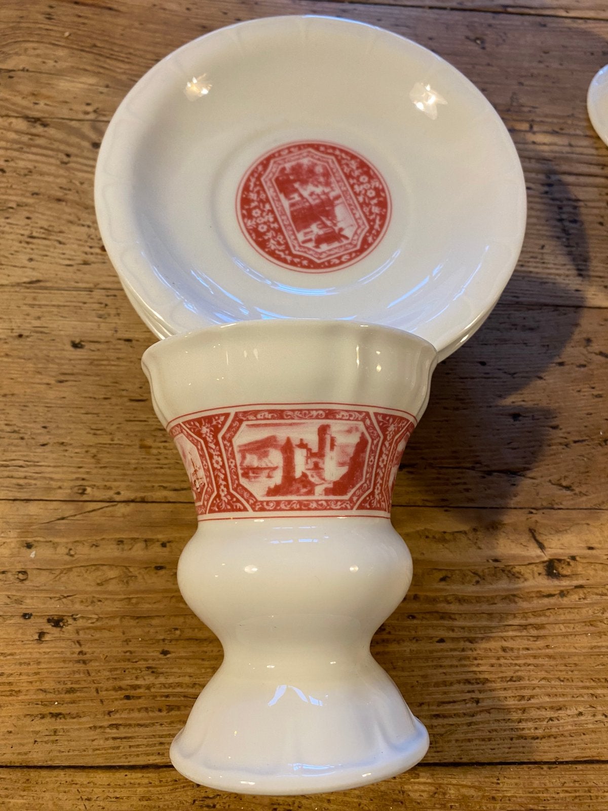Heinrich Germany kop en schotel, Rudesheimer Kaffee, Ophalen of Verzenden, Zo goed als nieuw, Porselein, Kop en/of schotel