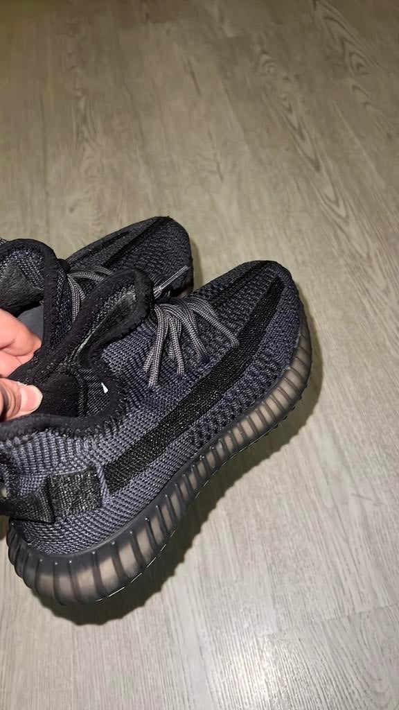 Adidas Yeezy schoenen, Zwart, Boots, Nieuw, Ophalen of Verzenden
