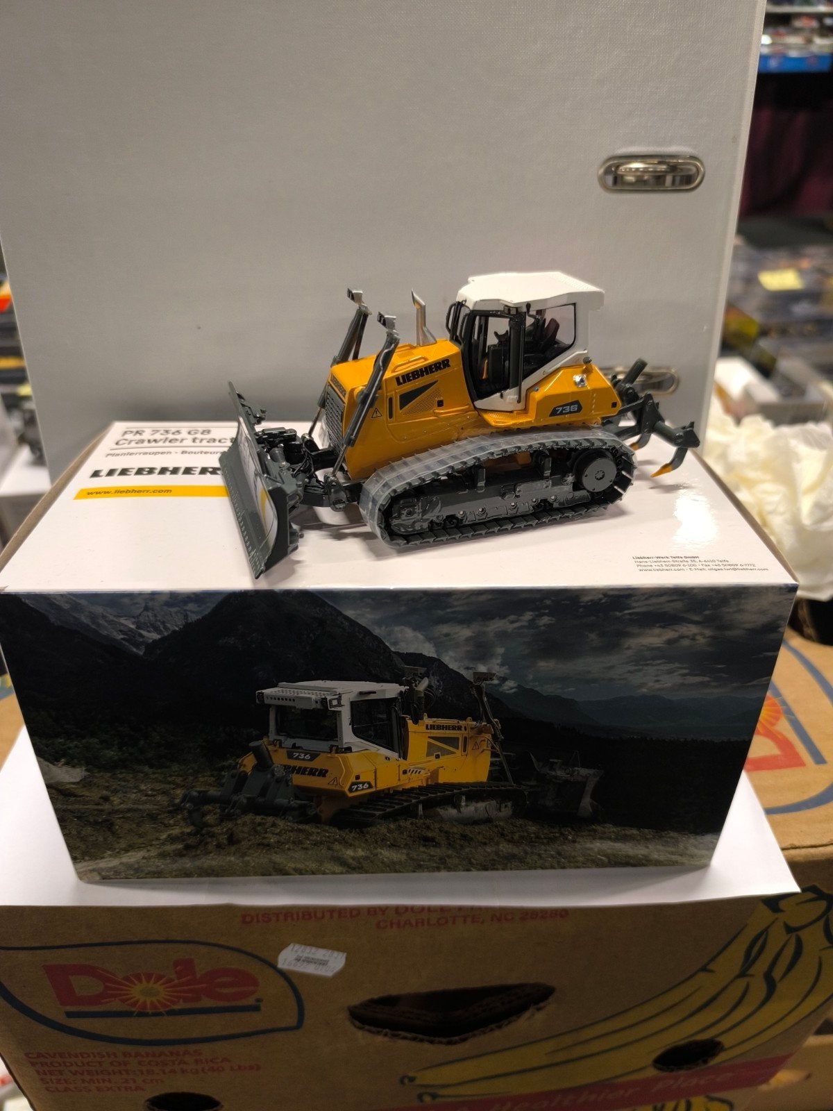 Liebherr PR 736 G8 Crawler Tractor Model, Overige merken, 1:32 tot 1:50, Overige typen, Nieuw
