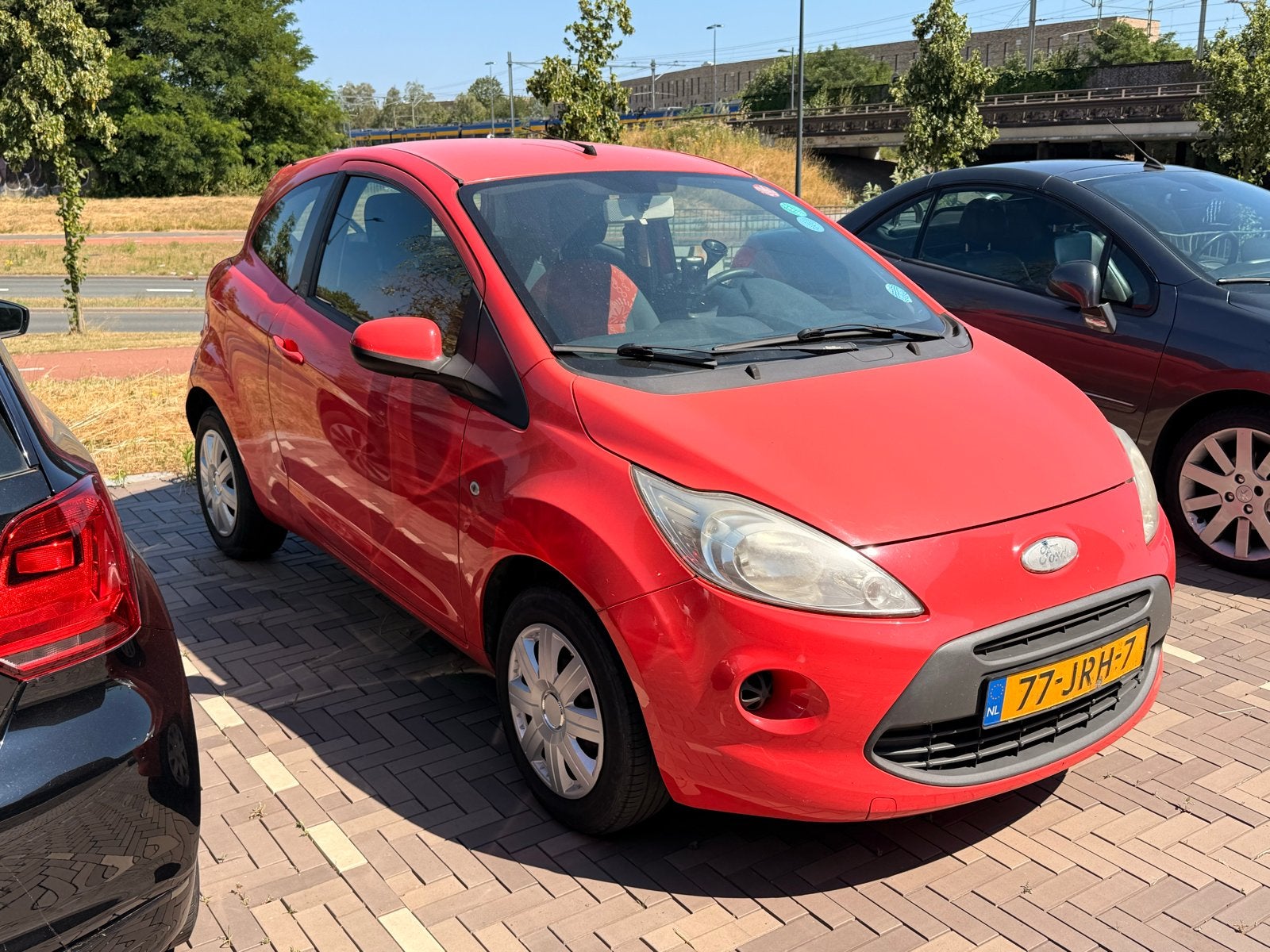 Ford Ka 1.2 51KW 2009 Rood, Auto's, Voorwielaandrijving, 4 cilinders, 4 stoelen, Origineel Nederlands