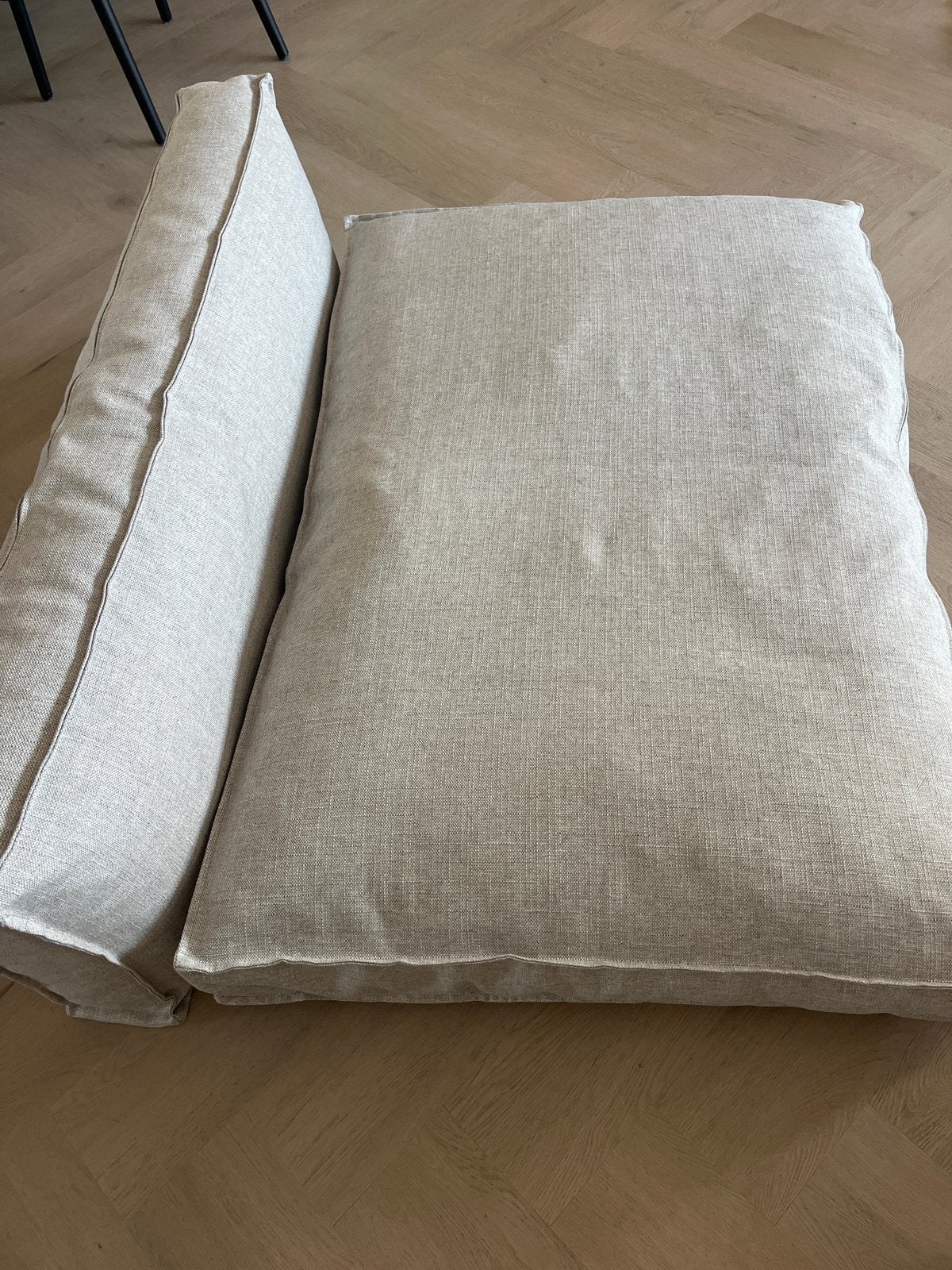 Set van 2 beige zitkussens voor bank of lounge, Huis en Inrichting, Ophalen, Overige maten, 75 tot 100 cm, Zo goed als nieuw