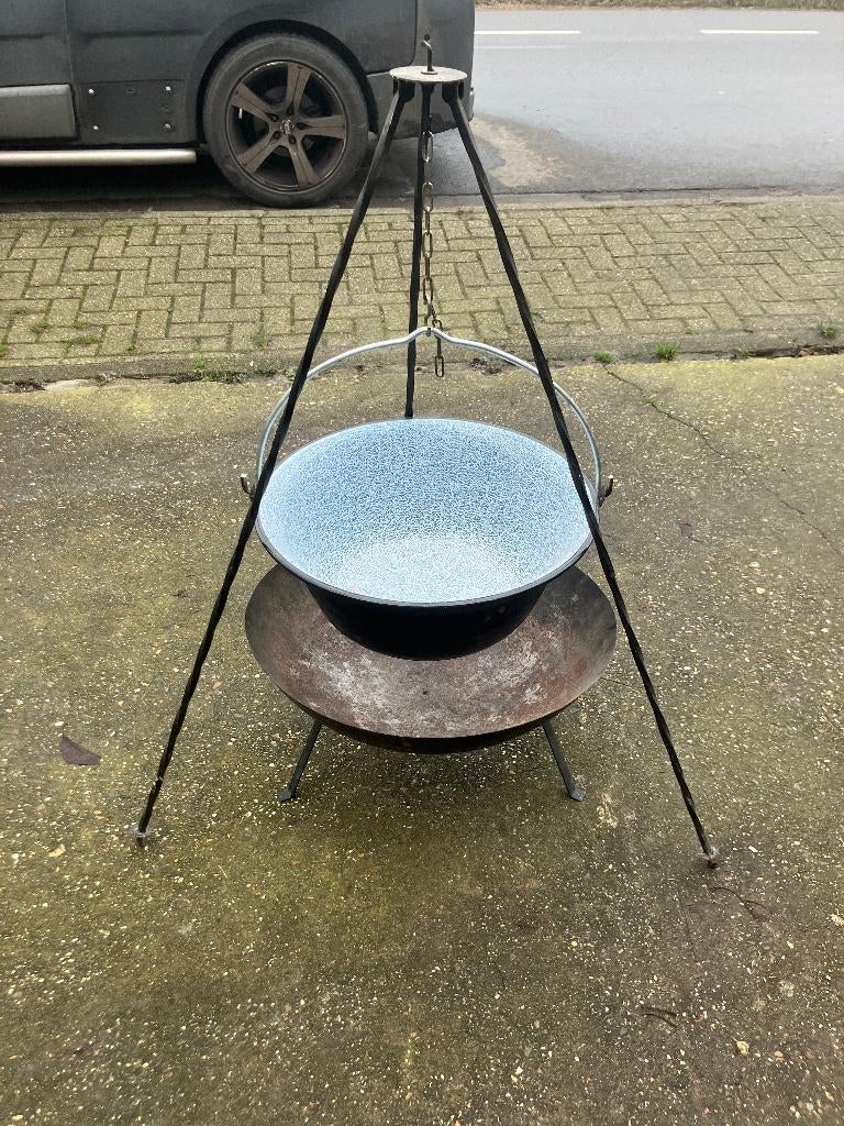 hongaarse driepoot kook ketel vuur, Ophalen, Zo goed als nieuw, Overige materialen, Overige typen