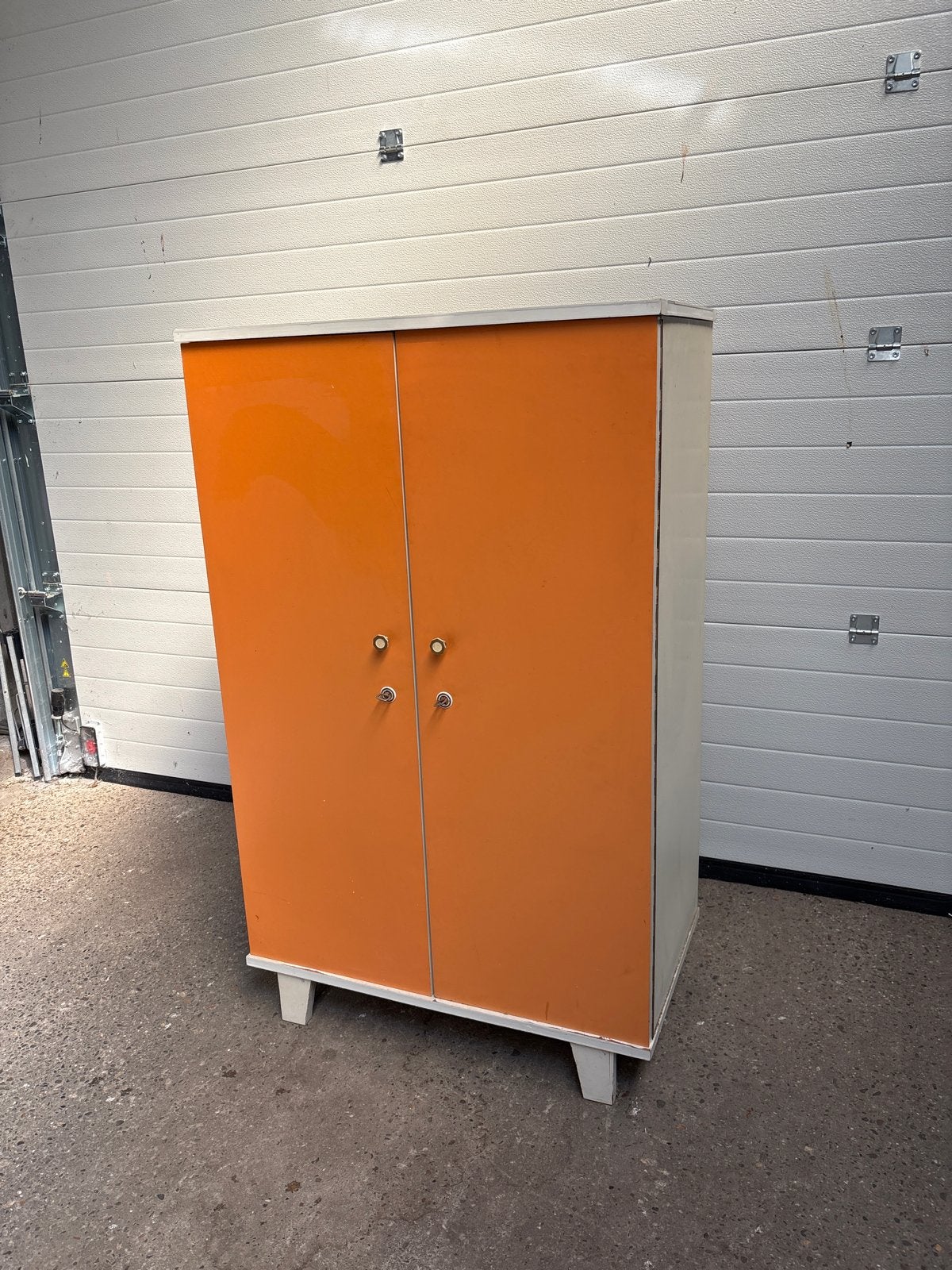 Vintage kastje oranje/wit - Jaren '60/'70 stijl, Ophalen