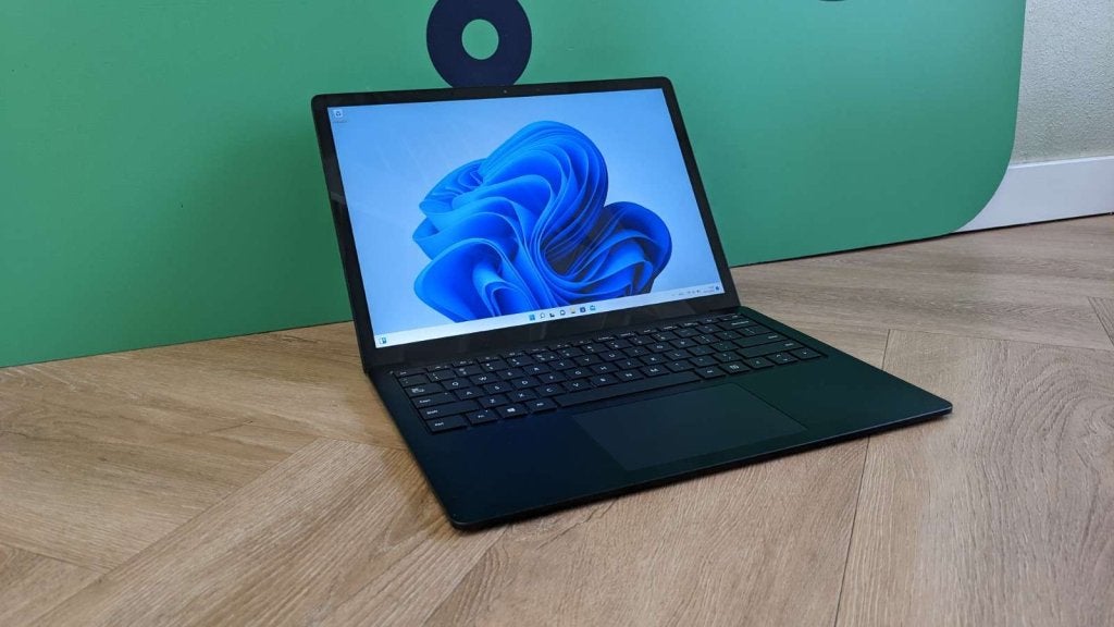 8x Microsoft Surface Laptop 6 - Core Ultra U7 / 16GB / 256GB, Computers en Software, Windows Laptops, Niet ingevuld, Gebruikt