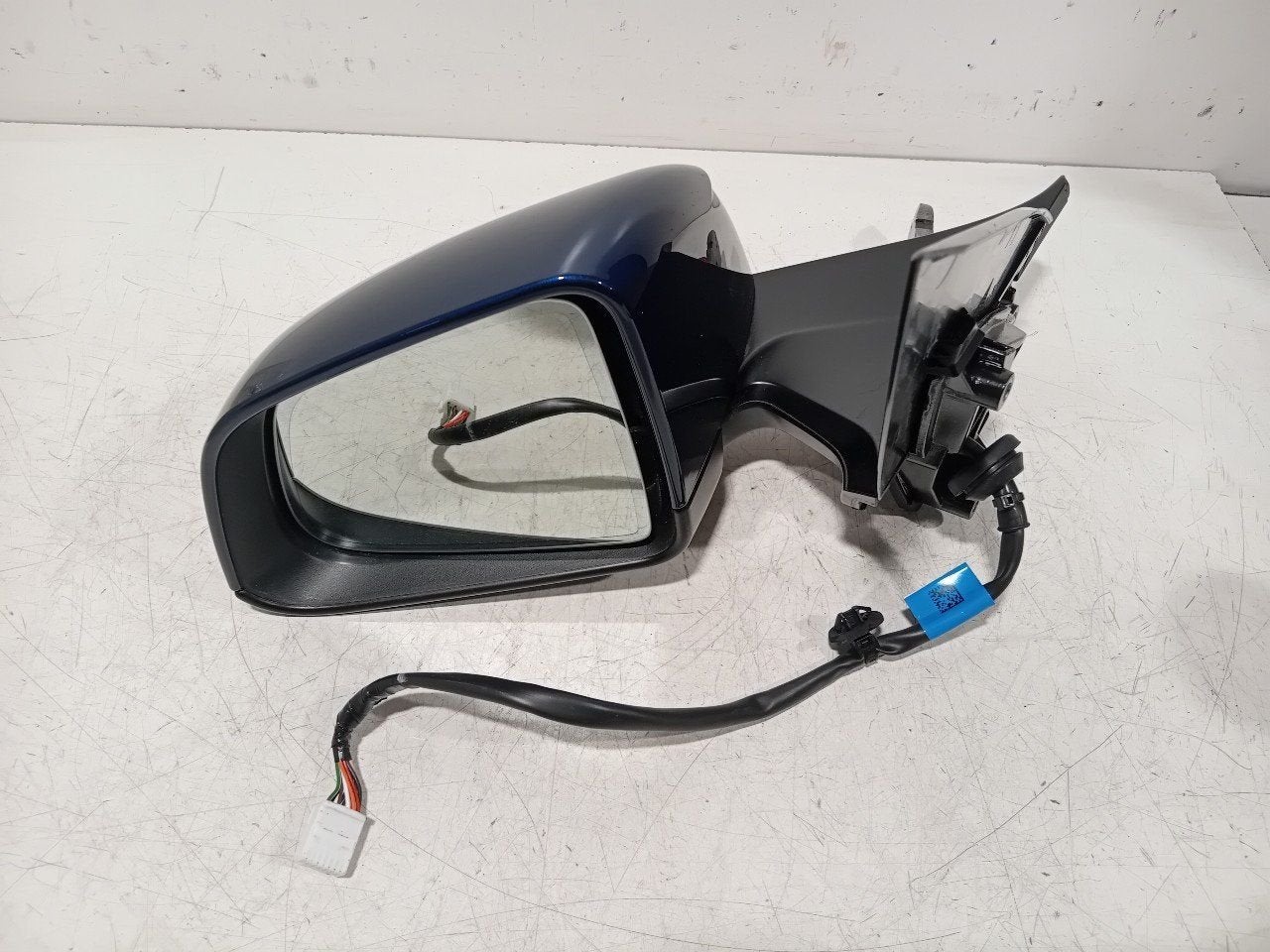Spiegel buiten links elektrisch Tesla Model, Onderdelen@venauto.nl, Van der Ven Autorecycling B.V., Gebruikt, Ettenseweg 76, 4706 PB Roosendaal, The Netherlands