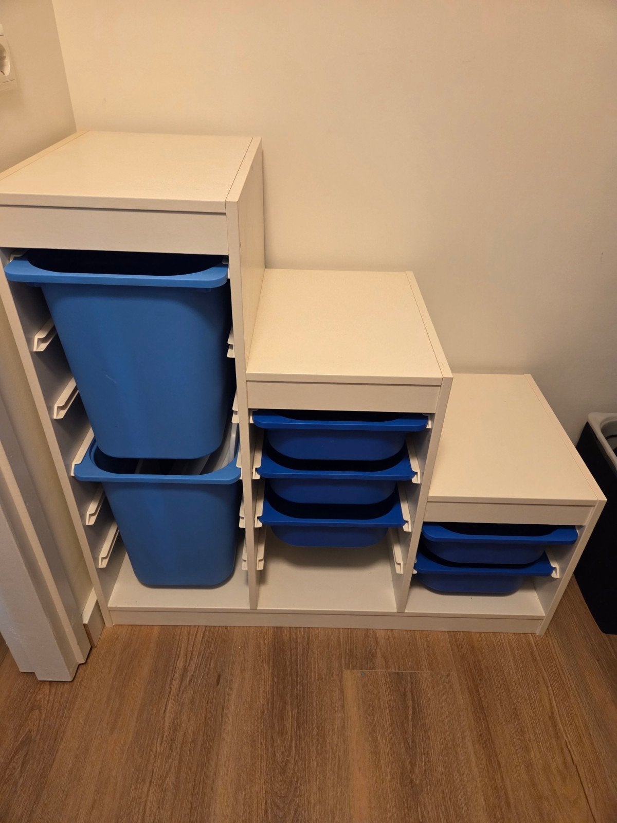 IKEA Trofast kast met 2 grote en 5 kleine bakken, Kinderen en Baby's, Ophalen, Gebruikt, Kast, 75 tot 100 cm