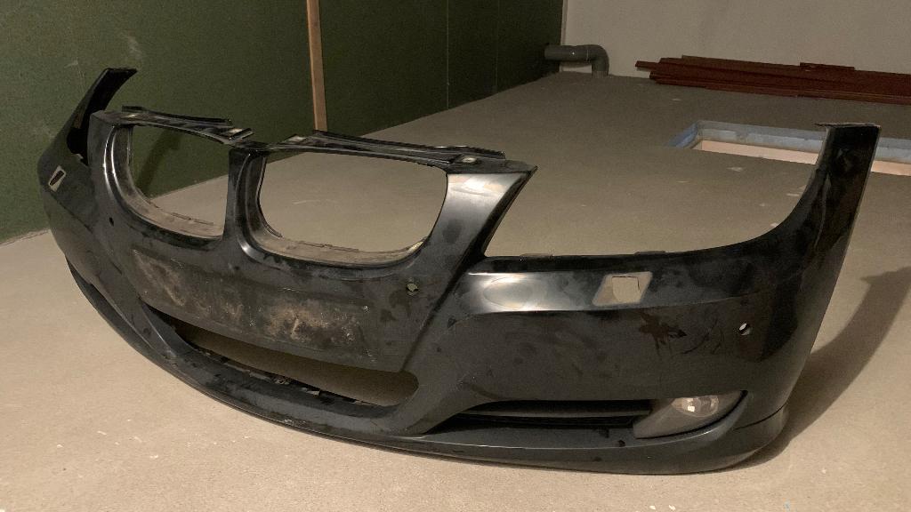BMW E90 LCI voorbumper zwart sapphire black 475 origineel, Auto-onderdelen, Gebruikt, Voor, Ophalen of Verzenden, Bumper