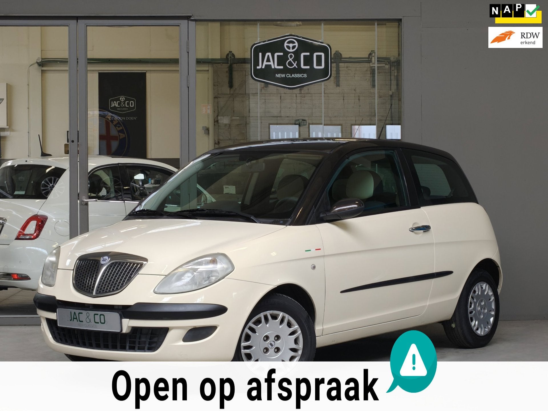 Lancia Ypsilon 1.4-16V Argento Airco 2e eigenaar NL-NAP, Auto's, Voorwielaandrijving, 400 kg, Wit, Origineel Nederlands