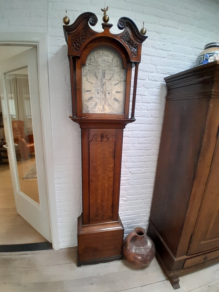 antieke klok, Ophalen