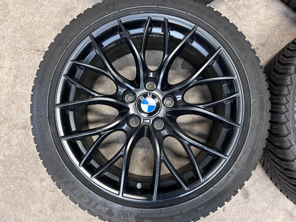 18 inch originele velgen + vierseizoenenbanden BMW 3 4 serie, Auto-onderdelen, Banden en Velgen, 18 inch, Gebruikt, Banden en Velgen