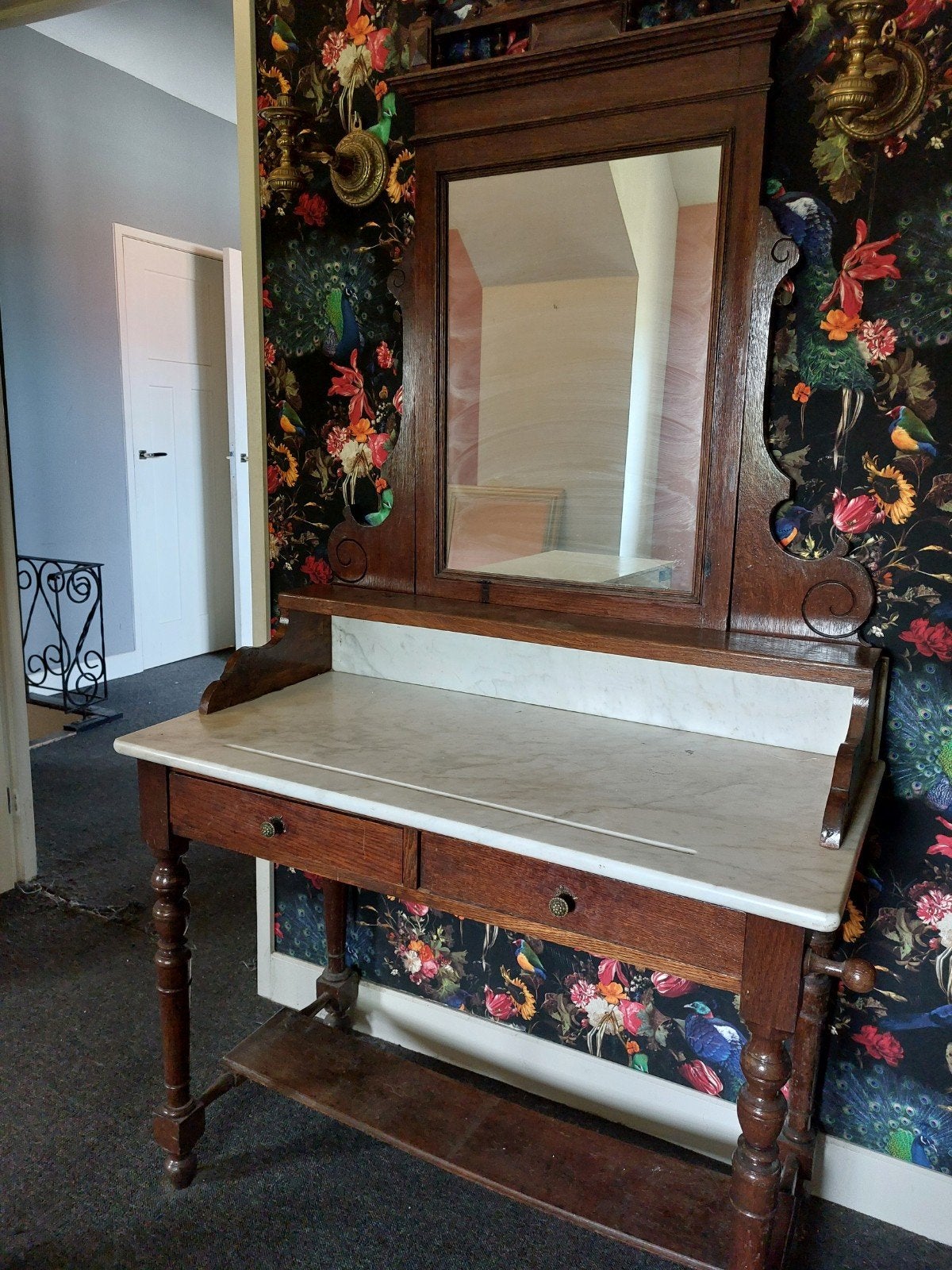 oude toilettafel met stenen blad, Ophalen, Gebruikt, 100 tot 150 cm, Minder dan 100 cm