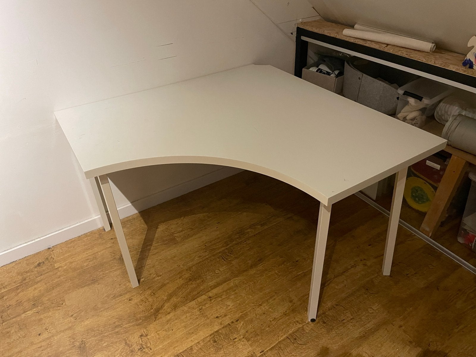 IKEA LINNMON hoekbureau (VIKA AMON) 120x120, Ophalen, Gebruikt, Spaanplaat of MDF, Hoekbureau
