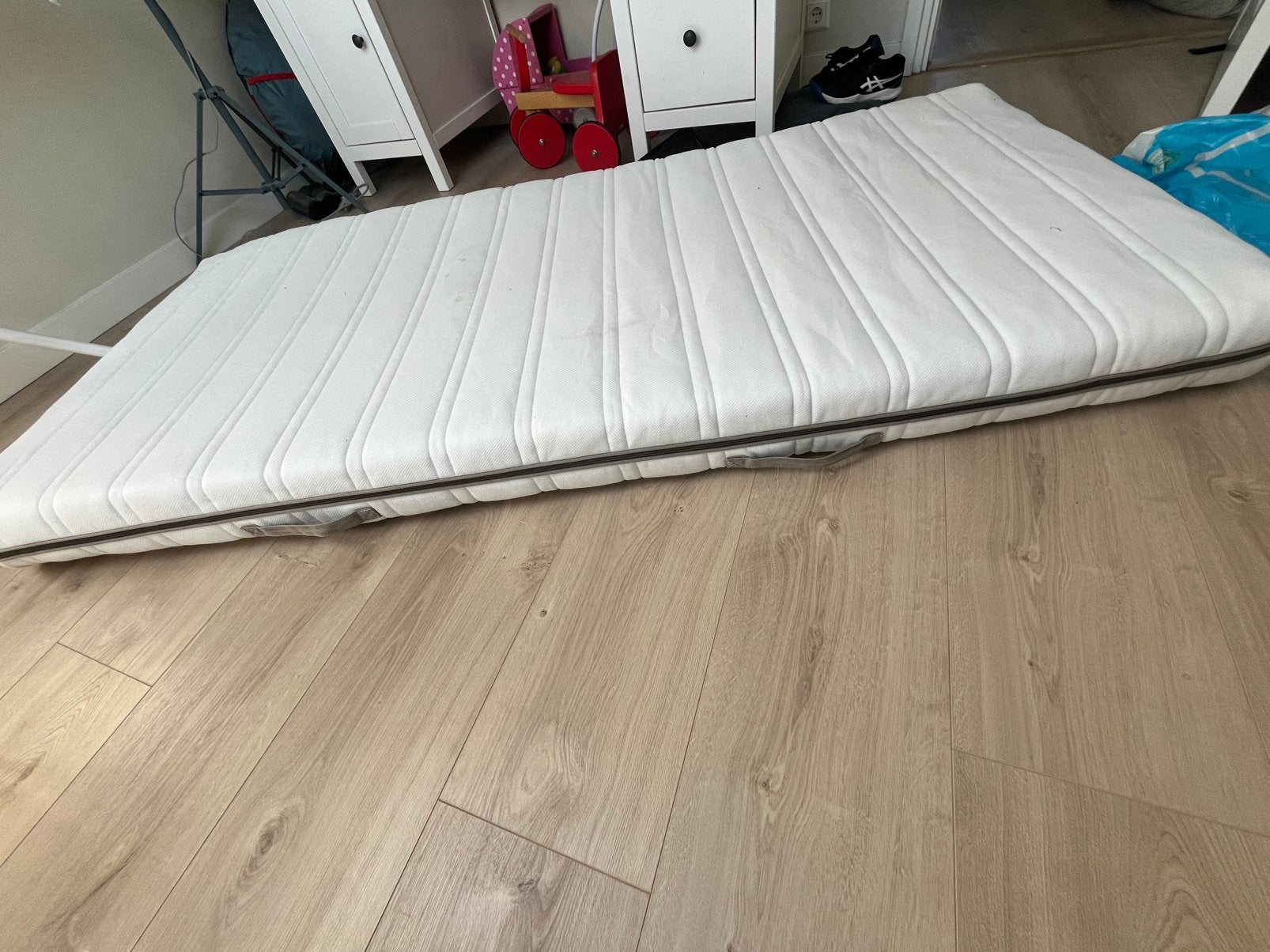 Matras malvik ikea 200x90 cm, Huis en Inrichting, Slaapkamer | Matrassen en Bedbodems, Ophalen, Gebruikt, 90 cm, Eenpersoons