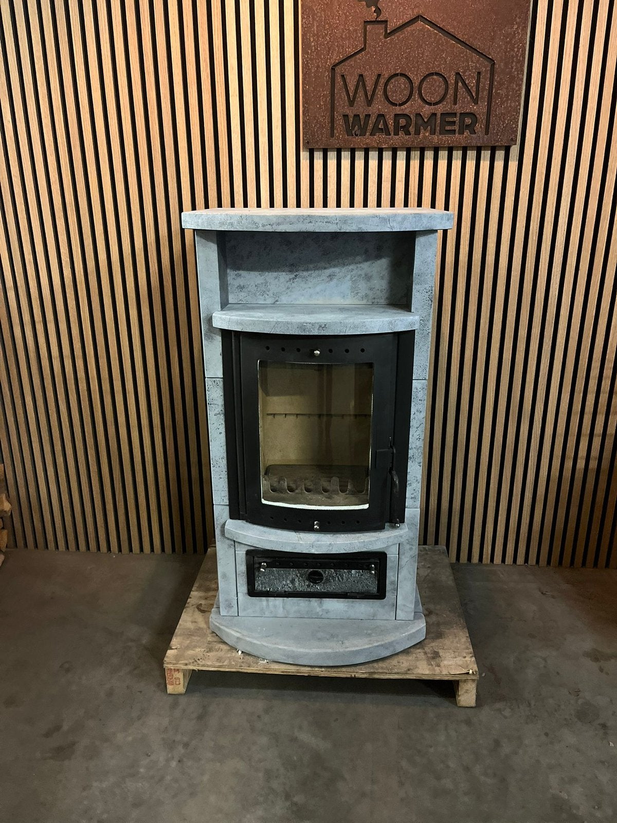 25004 Speksteenkachel Odense 7kw, Huis en Inrichting, Ophalen, Info@woonwarmer.nl, Gebruikt, Houtkachel