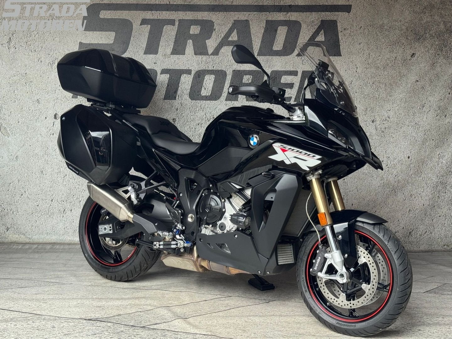 BMW S 1000 XR Triple Black (bj 2024) 1e eigenaar, nl, 4 cilinders, Bedrijf, Onbekend, Overig