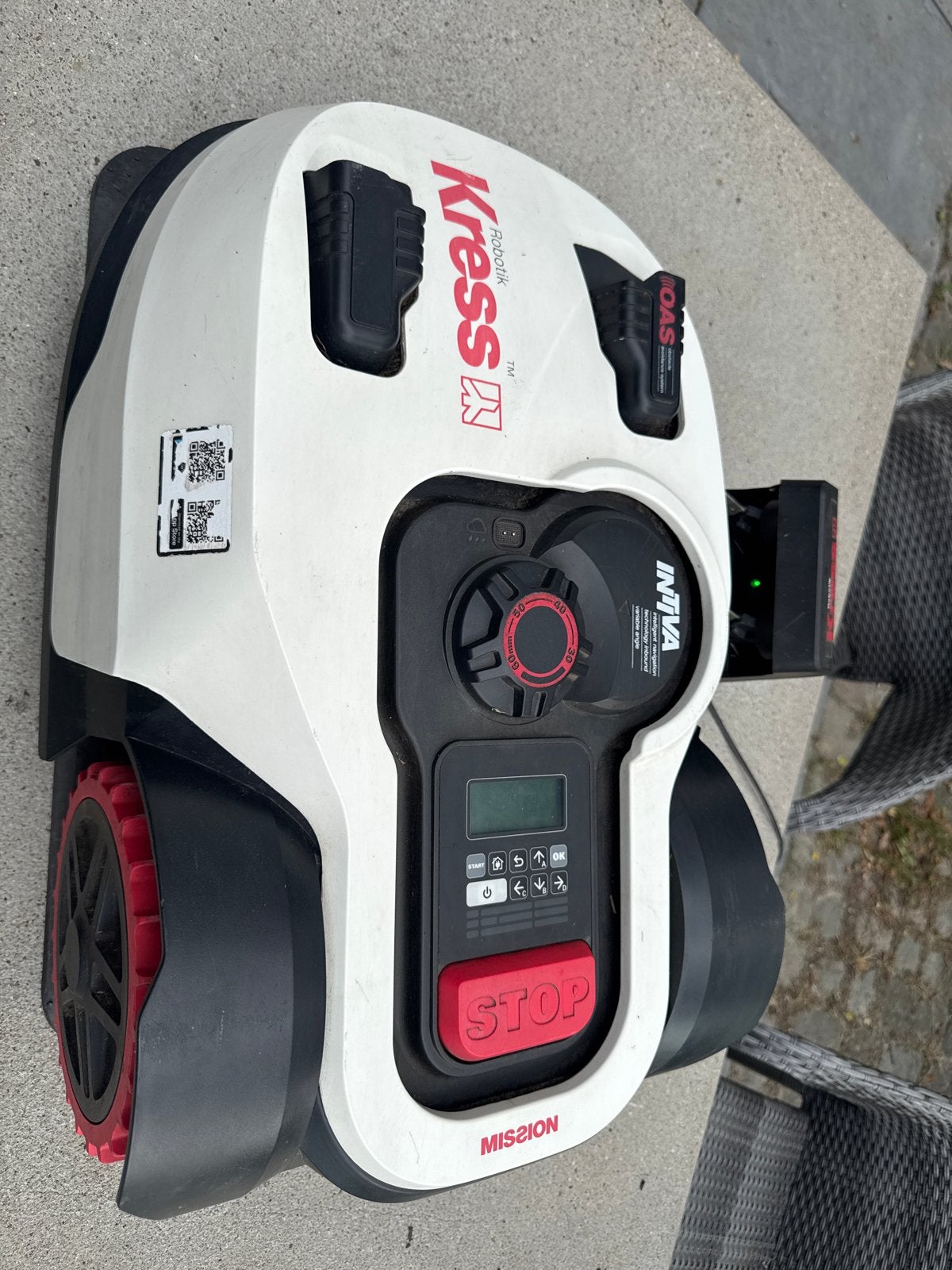 Kress Mission KR123E Robotmaaier - defect, Tuin en Terras, Ophalen of Verzenden, Gebruikt, 20 tot 25 cm, Met regensensor