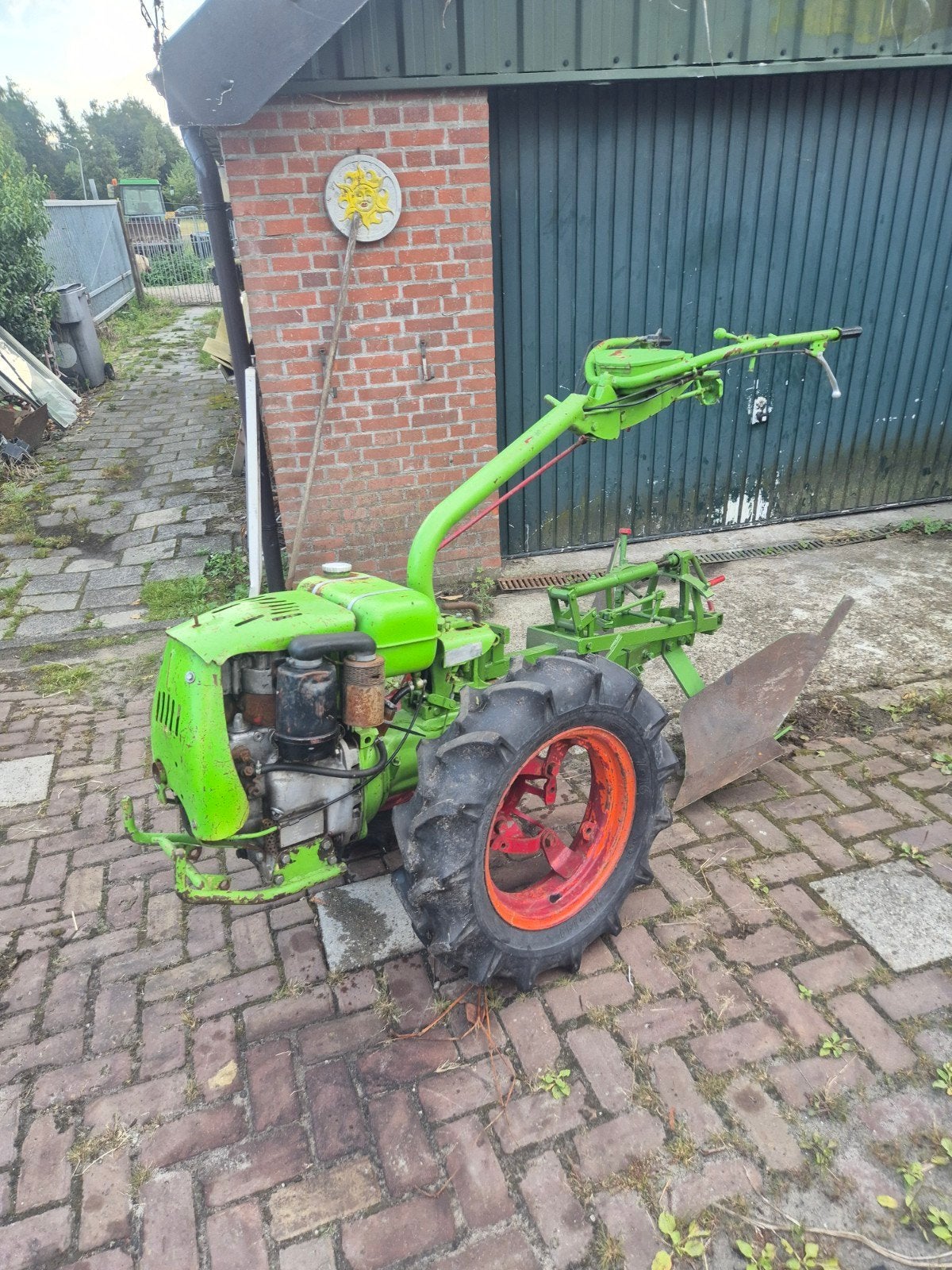 agria 1700 met wentelploeg, Ophalen
