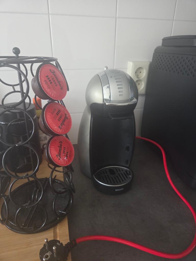 Nescafé Dolce Gusto Krups koffiezetapparaat, Ophalen, Gebruikt, Koffiemachine, 1 kopje