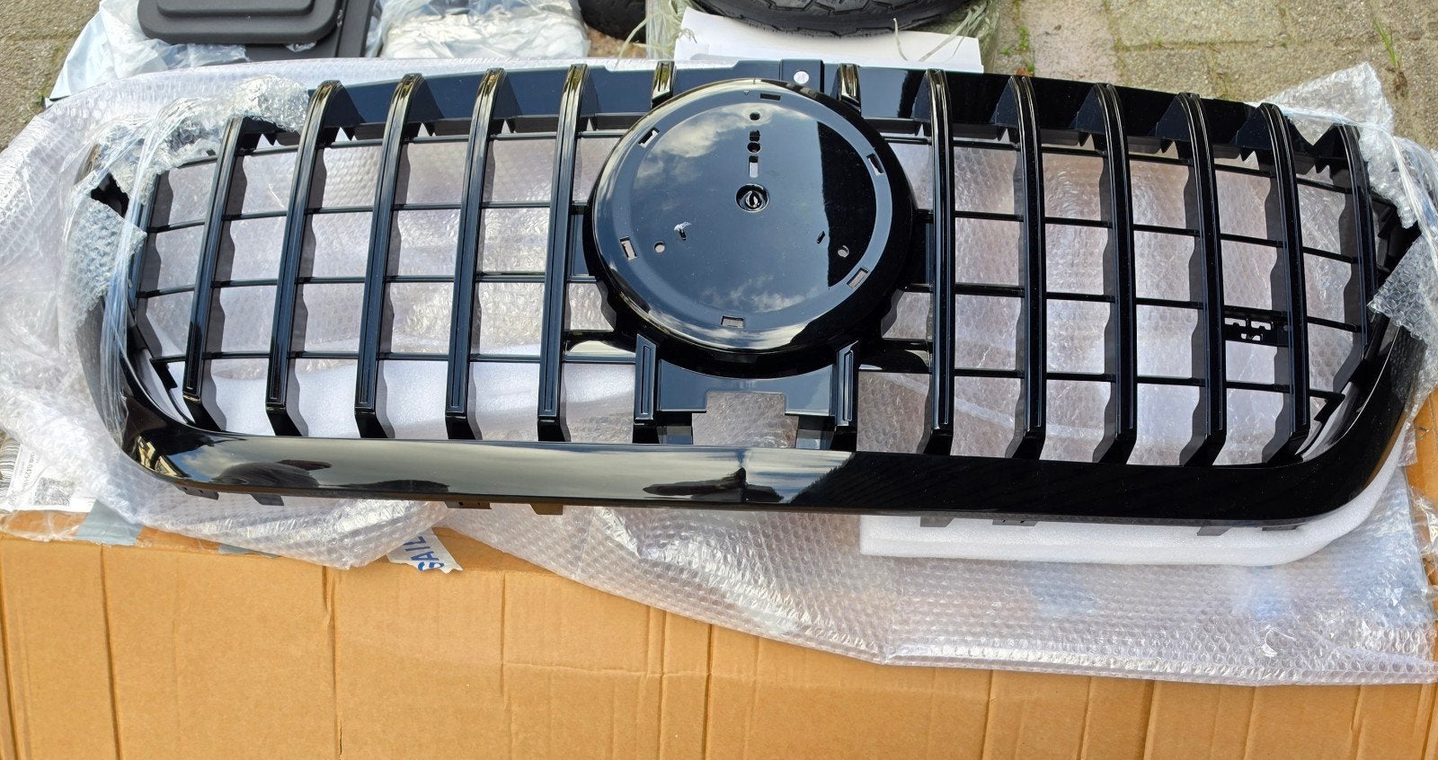 Nieuw Zwart Glanzend Grille voor Mercedes-Benz, Voor, Mercedes-Benz, Nieuw, Ophalen of Verzenden