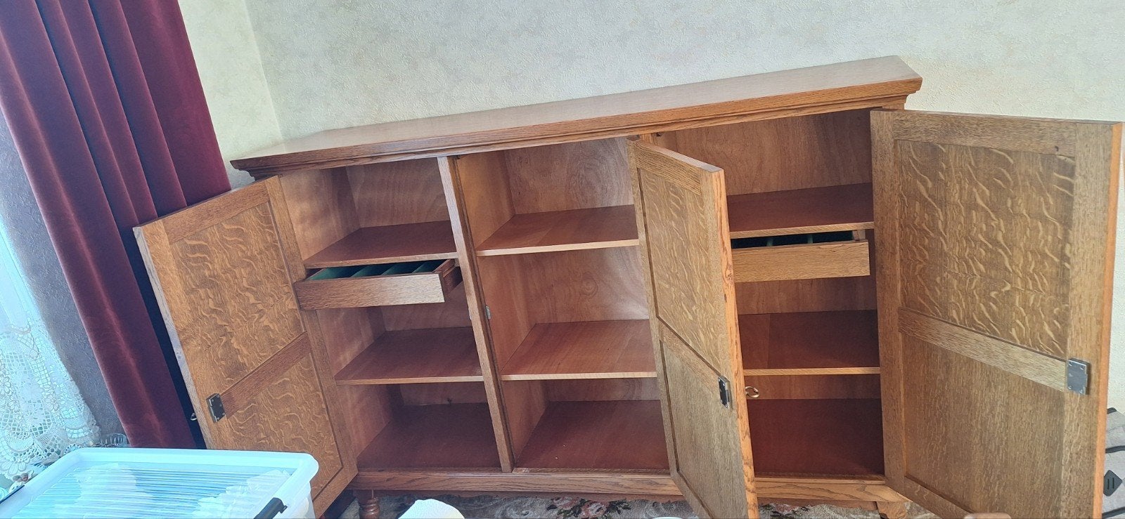 Antieke Eiken Dressoir - Klassiek en Ruim, Ophalen