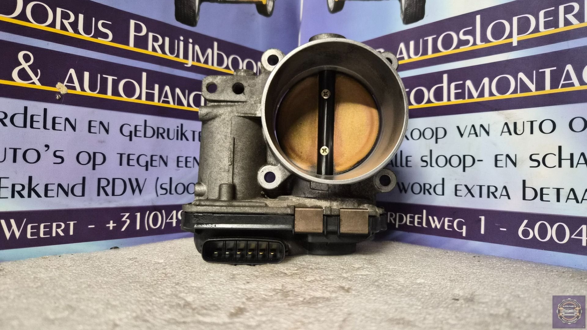 Volvo S60 s80 v70 2.4 20V Gasklephuis 8677796, Gebruikt, Gunnar Engellaus vag 8
405 31  Gothenburg, SE, Info@volvocars.com, Ophalen of Verzenden