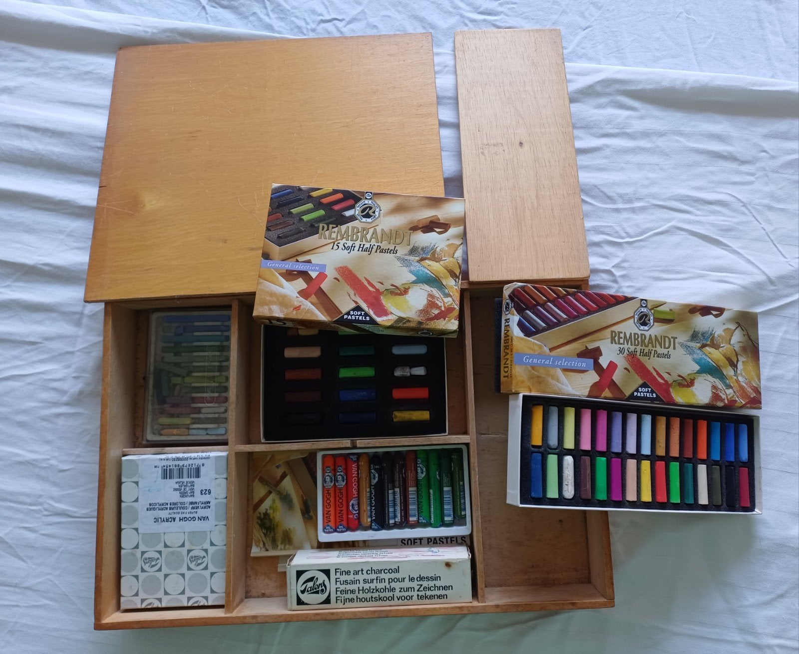 Rembrand soft+hard pastels krijt, incl tekendoos, igst, Hobby en Vrije tijd, Tekenen, Ophalen, Overige typen