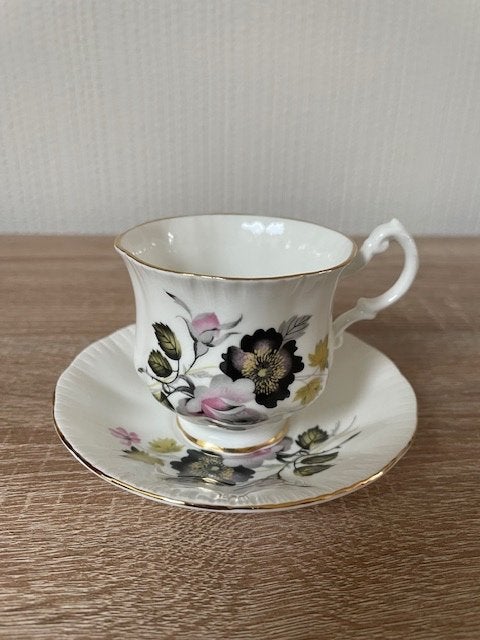 1 Royal Standaard Dames Kop en Schotel, Ophalen of Verzenden