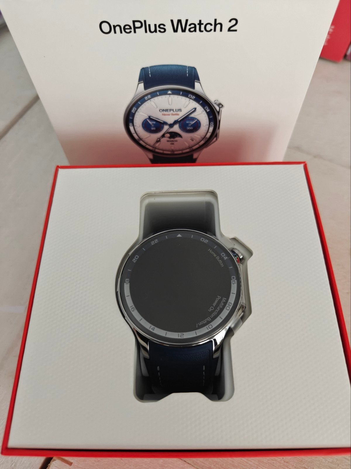 OnePlus Watch 2 speciale editie, nieuw in doos met garantie, Sieraden, Tassen en Uiterlijk, Smartwatches, Zwart, Nieuw, Ophalen of Verzenden