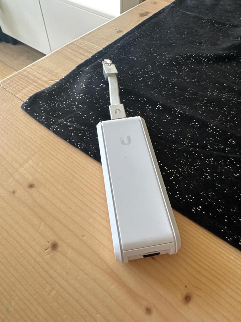 UniFi Cloud Key Gen 1 - Netwerkcontroller, Computers en Software, Pc- en Netwerkkabels, Zo goed als nieuw, Ophalen of Verzenden