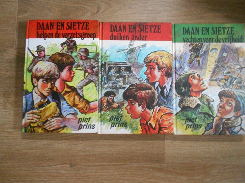 Piet Prins Daan en Sietze deel 1 t/m 3, Boeken, Ophalen of Verzenden, Tweede Wereldoorlog, Zo goed als nieuw, Overige onderwerpen