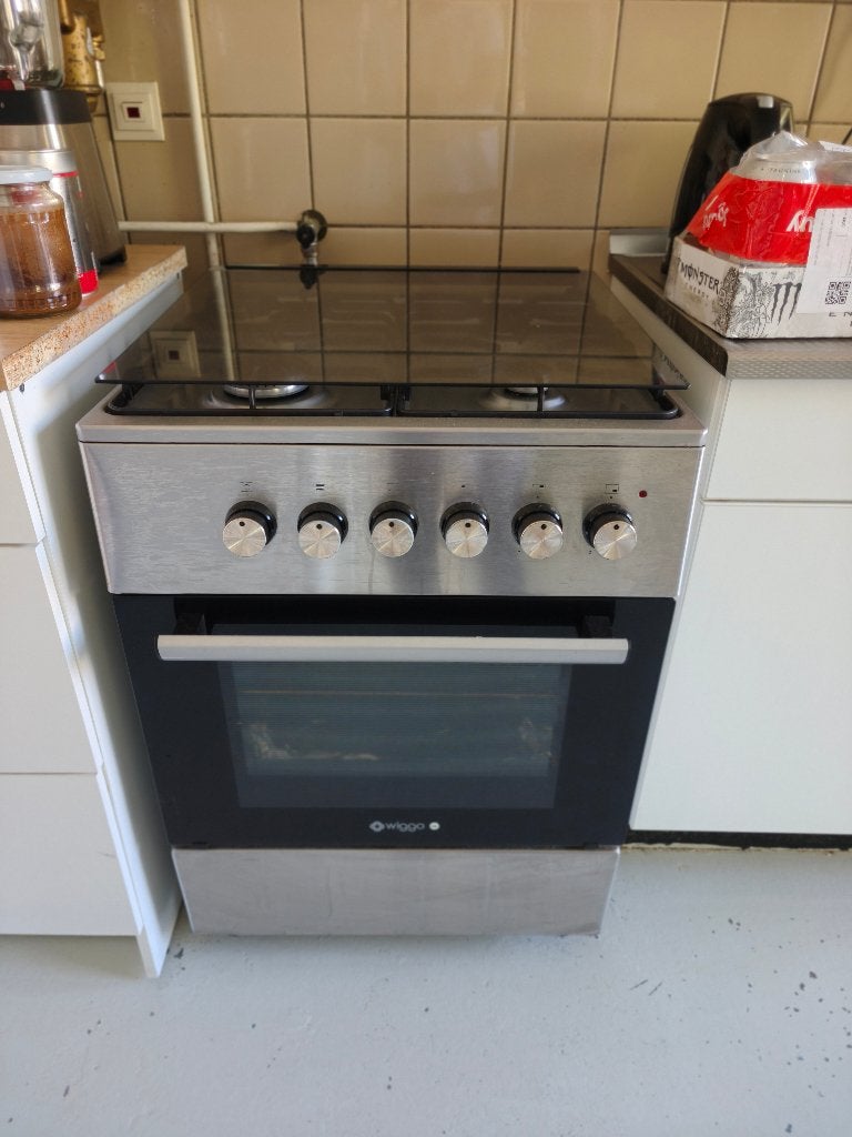 Wiggo gas cooker with oven stainless steel 4 burners, Witgoed en Apparatuur, Fornuizen, Ophalen, Vrijstaand, Gas, 4 kookzones