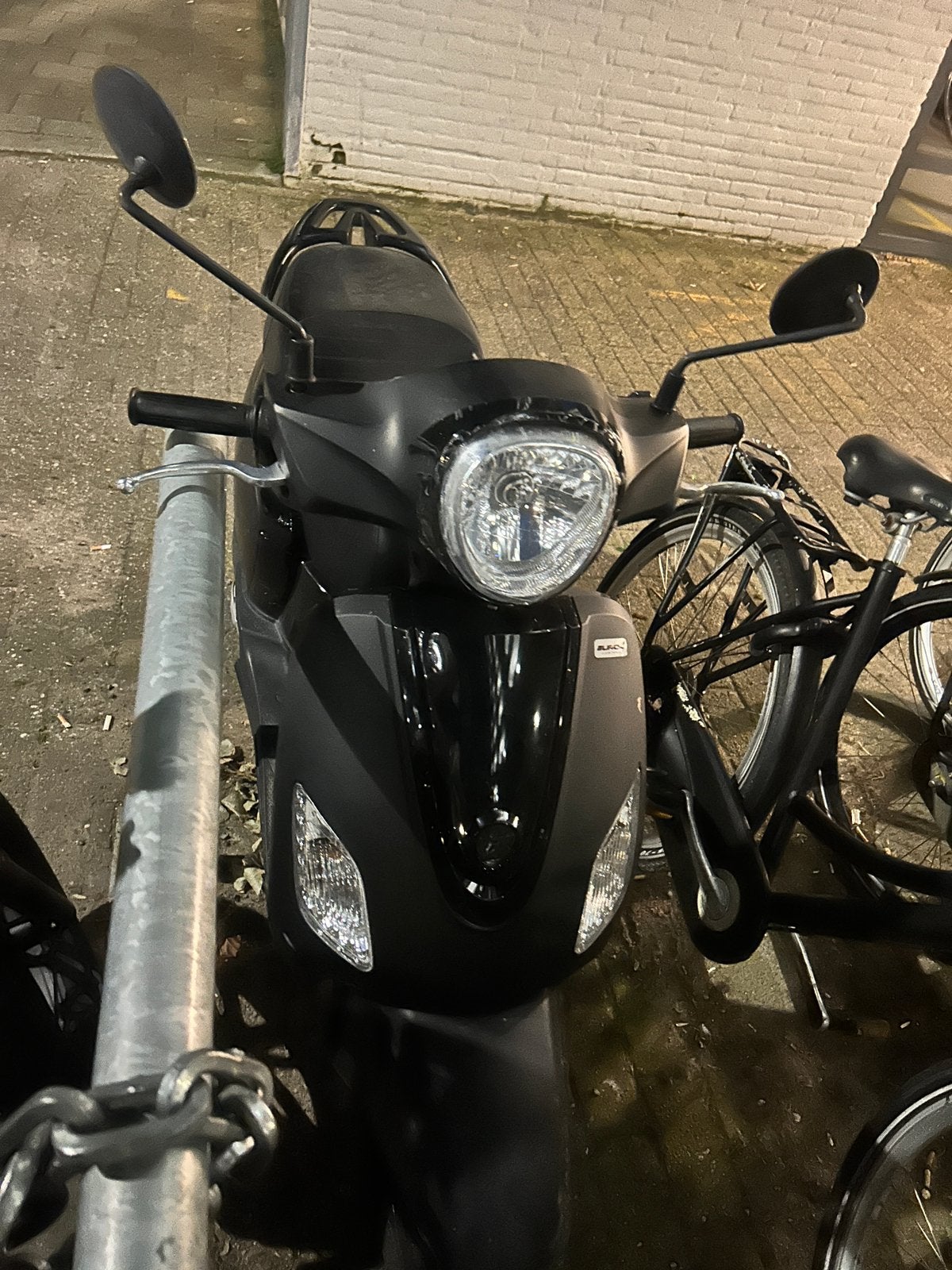 Sym, Fietsen en Brommers, Scooters | SYM, Overige modellen, Ophalen of Verzenden, Zo goed als nieuw, Benzine