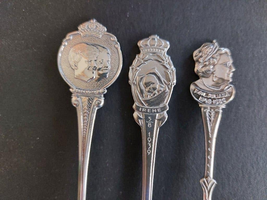 3 lepeltje Koninklijk huis, Verzamelen, Verzenden, Gebruikt, Nederland, Speld(je) of Lepel(tje)