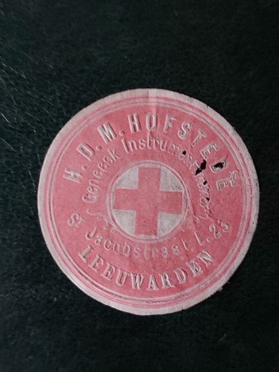 Sluitzegel H.D.M. Hofstede Geneesk. Instr. Leeuwarden, Verzamelen, Merken en Reclamevoorwerpen, Ophalen of Verzenden, Gebruikt