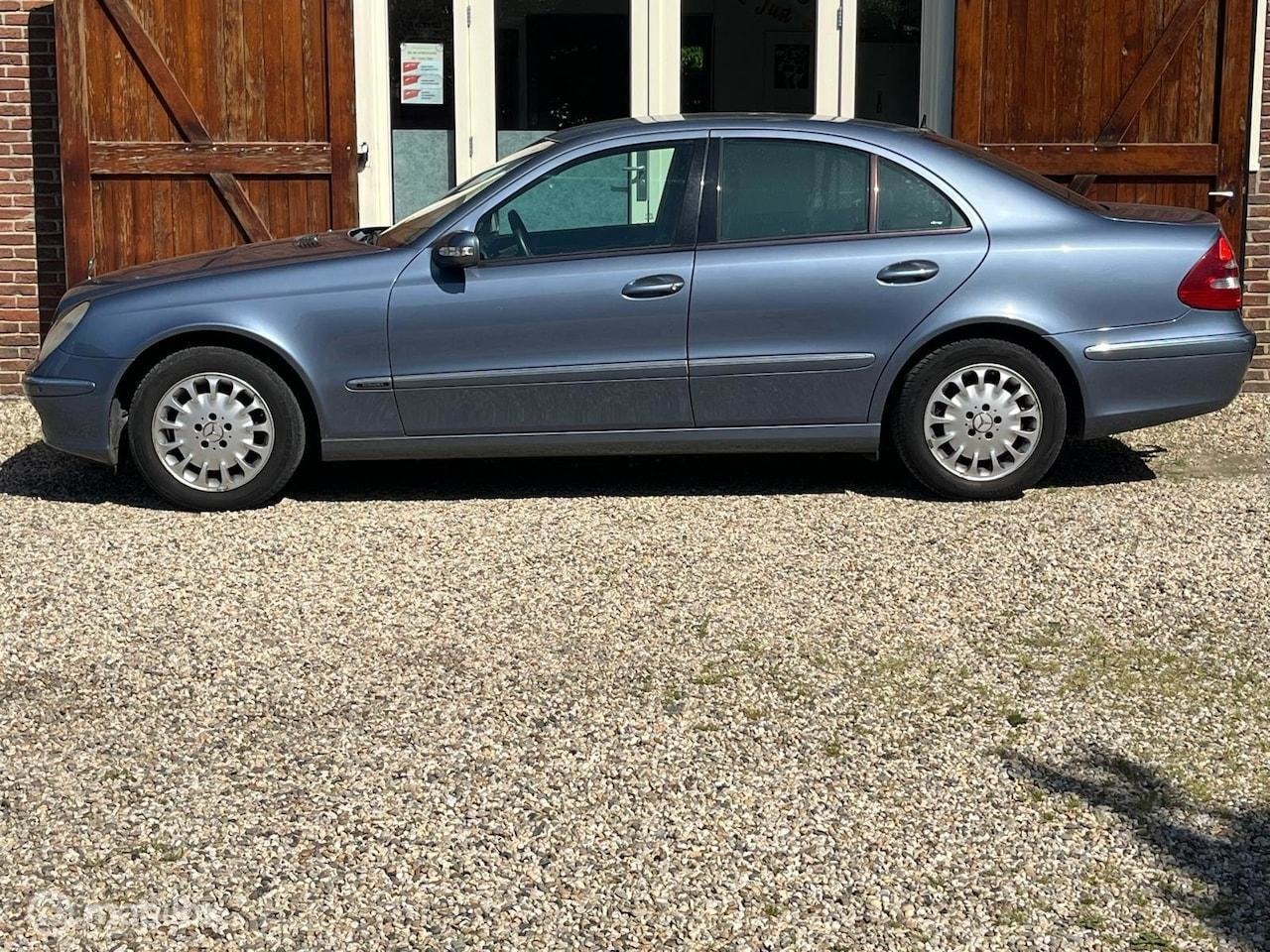 Mercedes-Benz E-klasse 200 CDI Elegance Autom Trekhaak APK, Auto's, Automaat, Achterwielaandrijving, Gebruikt, 4 cilinders