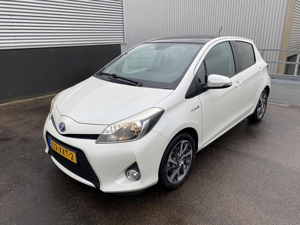 Toyota Yaris 1.5 Full Hybrid Dynamic VOLLEDIG DEALERONDERHOU, Euro 5, Gebruikt, 4 cilinders, Origineel Nederlands