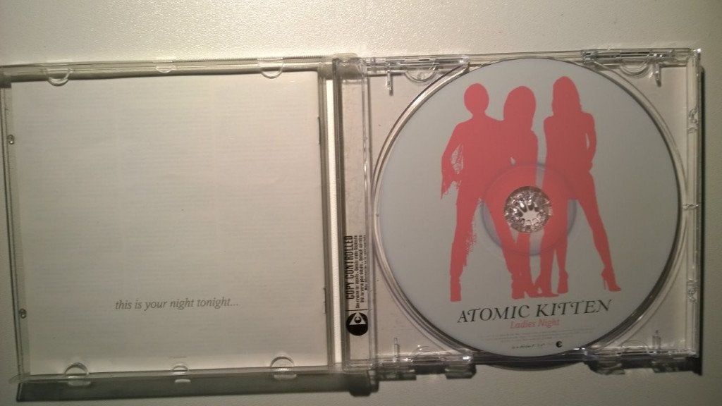 Atomic Kitten - Ladies Night, Cd's en Dvd's, Ophalen of Verzenden, Zo goed als nieuw, Pop, Album