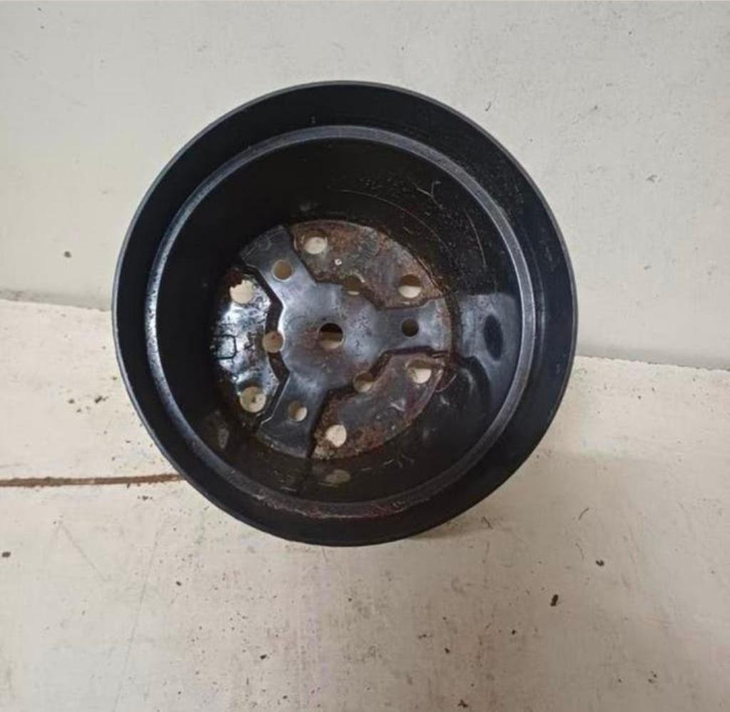 Kweekpotten plantenpotten bloempotten 2 liter, Kunststof, Gebruikt, Rond, Ophalen of Verzenden