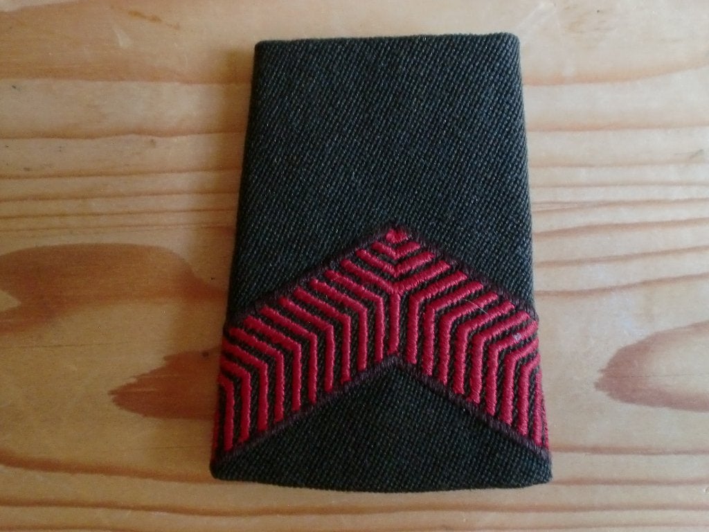 Embleem ROT soldaat der 2e kl Landmacht, Ophalen of Verzenden, Landmacht, Nederland, Embleem of Badge
