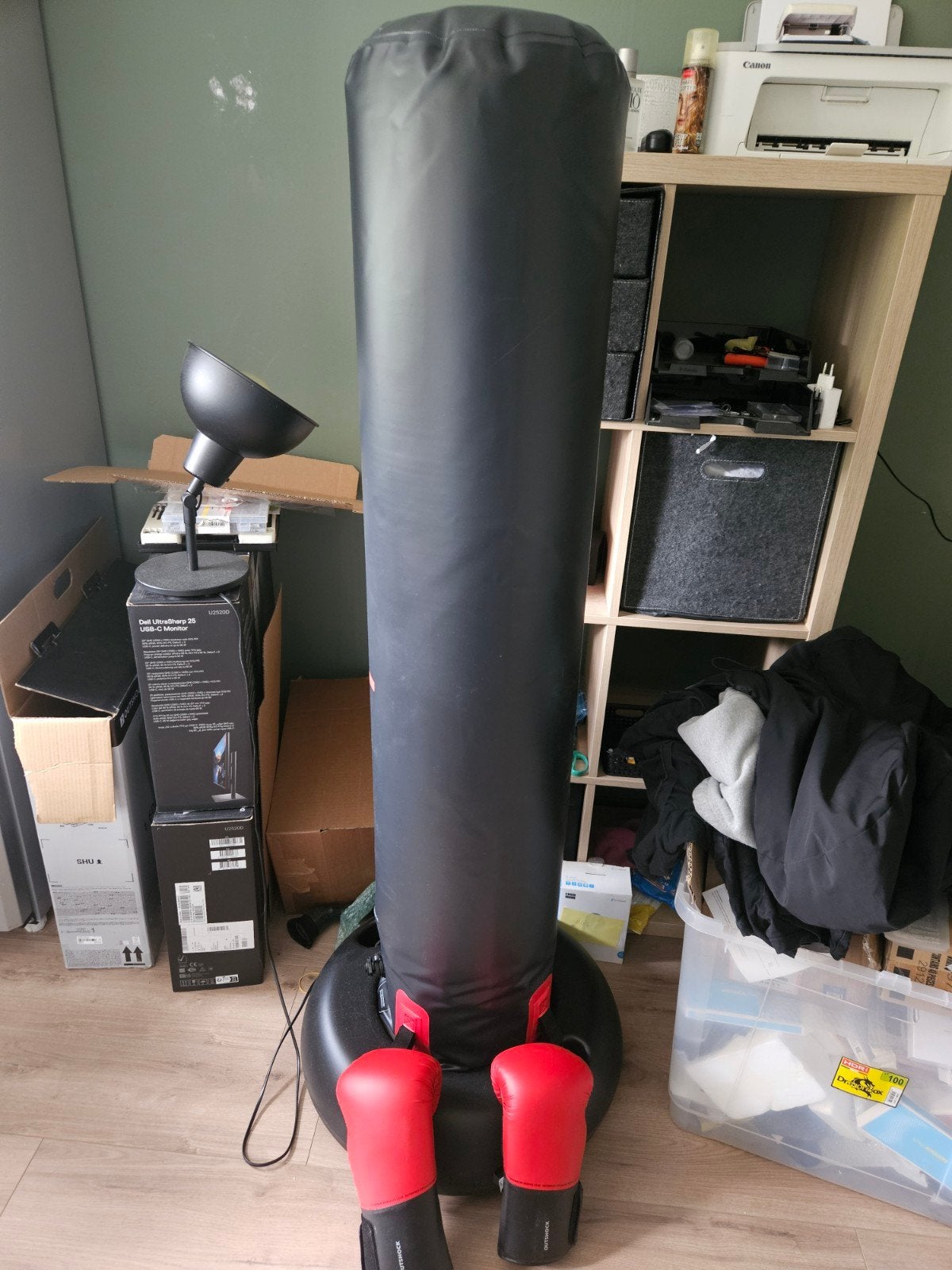 Decathlon Boksbal met Bokshandschoenen, Sport en Fitness, Boksen, Ophalen of Verzenden