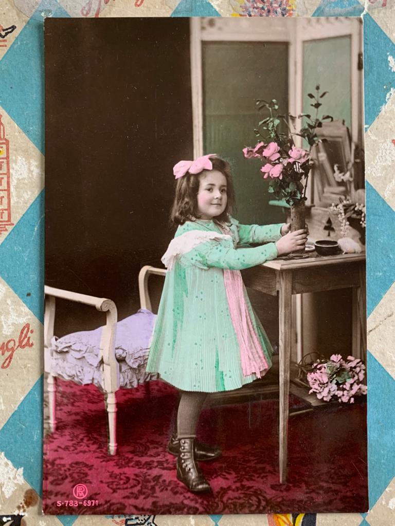 Meisje in groene jurk (GO), Ophalen of Verzenden, Voor 1920, Ongelopen, Kinderen