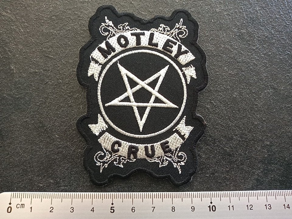 Motley Crue shaped patch m48, Ophalen of Verzenden, Nieuw, Kleding