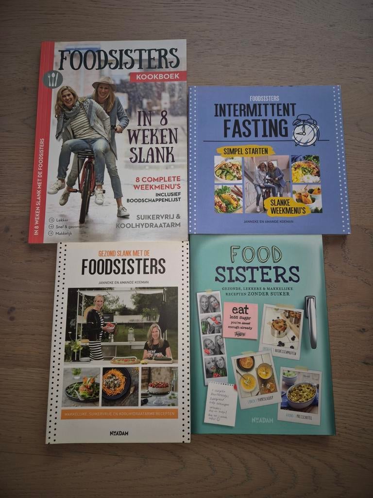 FoodSisters Kookboeken: Gezond, Slank & Suikervrij Koken, Janneke en Amande Koeman, Gezond koken, Ophalen of Verzenden, Zo goed als nieuw