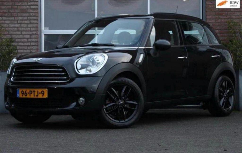 Mini Countryman 1.6 Cooper AUT 2011 Zwart, Auto's, Mini, Particulier, Countryman, ABS, Airbags, Airconditioning, Bluetooth, Centrale vergrendeling