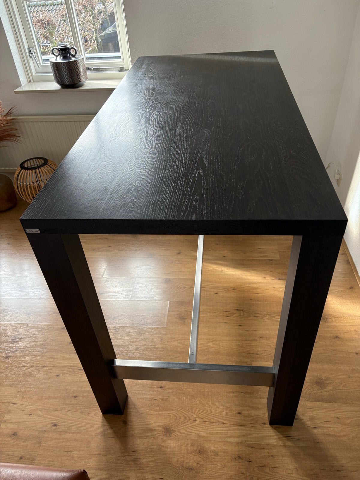 Bert Plantagie bartafel - zwart eikenhout met metaal, Ophalen, Eikenhout, 50 tot 100 cm, Zo goed als nieuw